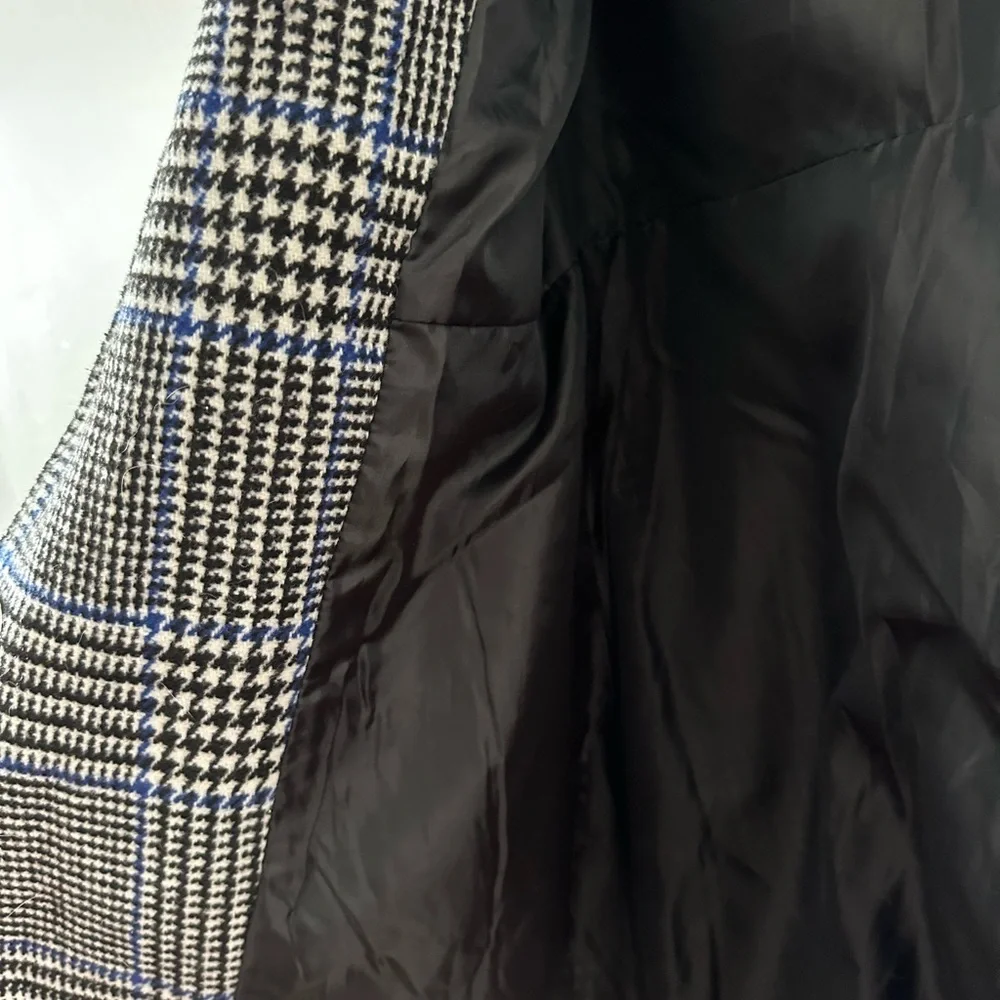 Charlotte Russe houndstooth faux fur hooded coat - Picture 6 of 8